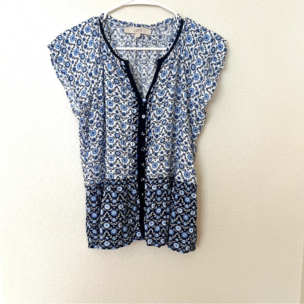 LOFT Blue and White Patterned Blouse - Picture 6 of 9
